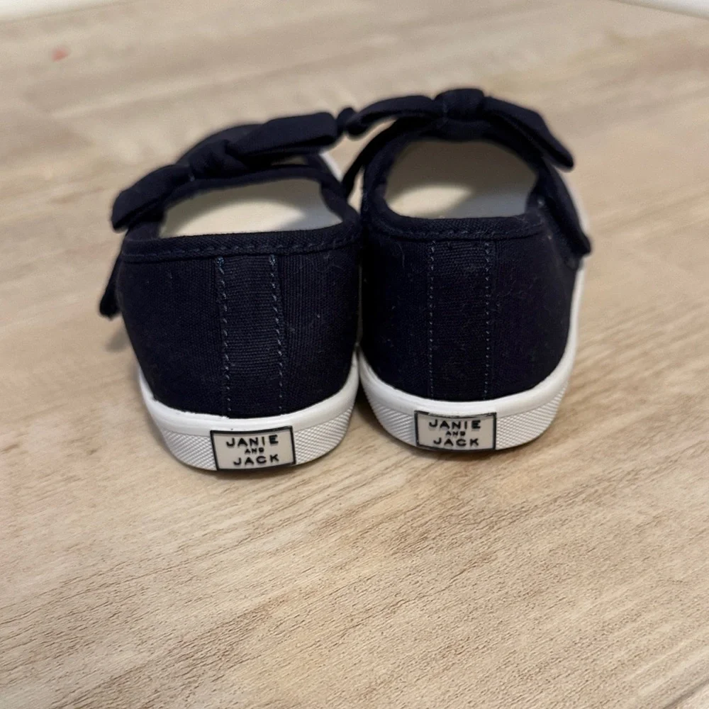 Janie and Jack Black Dress Shoes with Bow